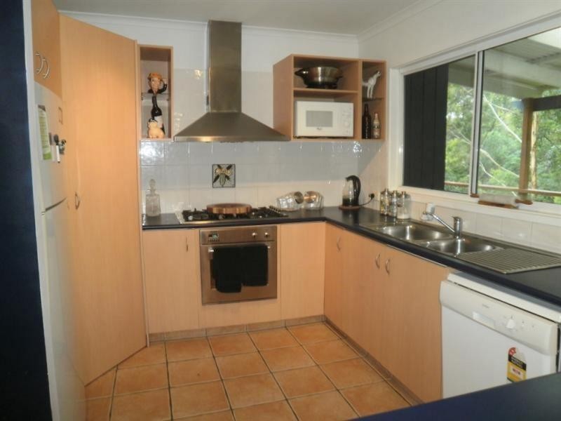 15 Yatama Place, Currumbin Waters QLD 4223