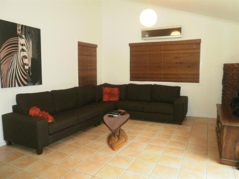 15 Yatama Place, Currumbin Waters QLD 4223
