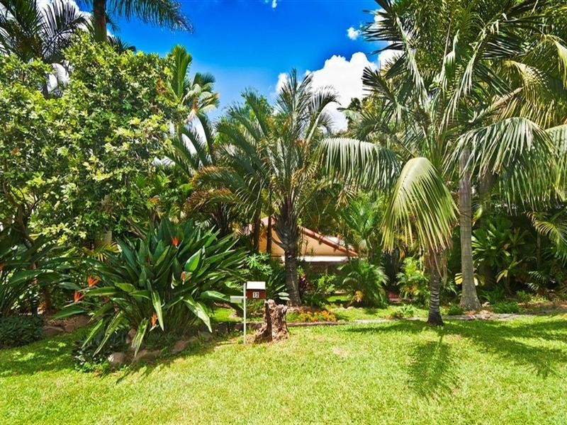 12 Regent Street, Currumbin QLD 4223