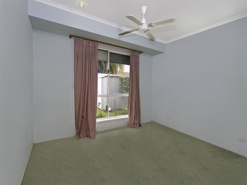 2/92 Bienvenue Drive, Currumbin Waters QLD 4223