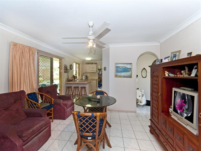 1 Roker Drive, Currumbin Waters QLD 4223