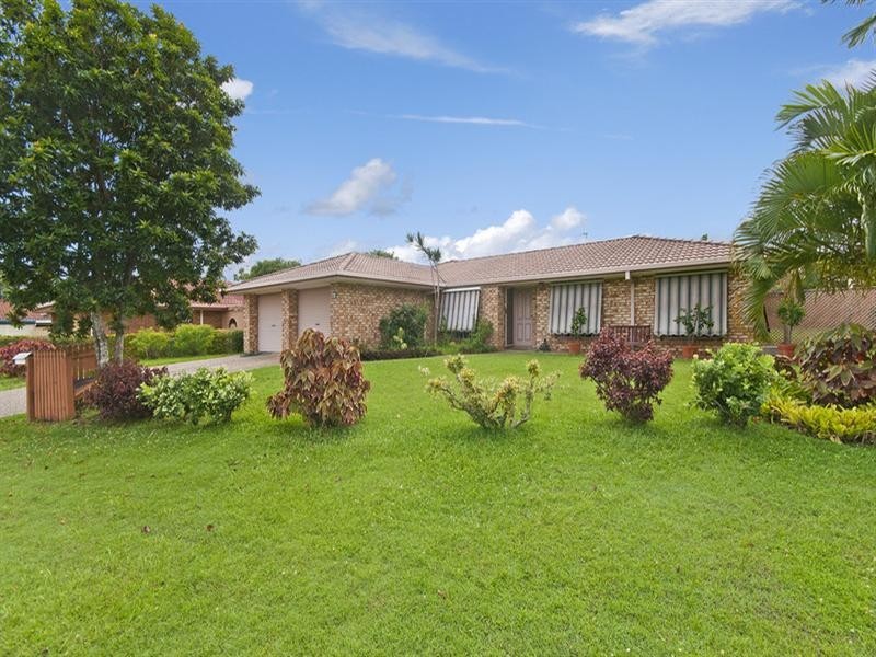 1 Roker Drive, Currumbin Waters QLD 4223