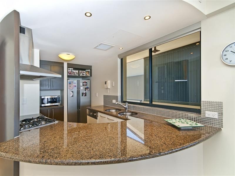 2/1285 Gold Coast Highway, Palm Beach QLD 4221