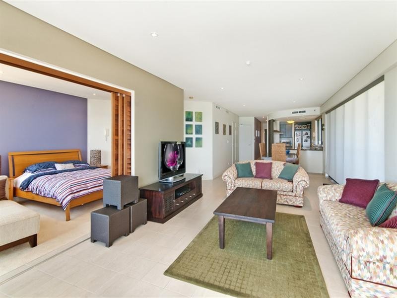 2/1285 Gold Coast Highway, Palm Beach QLD 4221