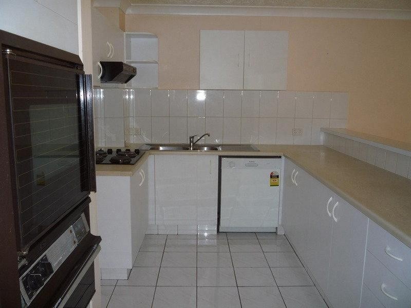 5/15 Aqulia Court, Mermaid Waters QLD 4218