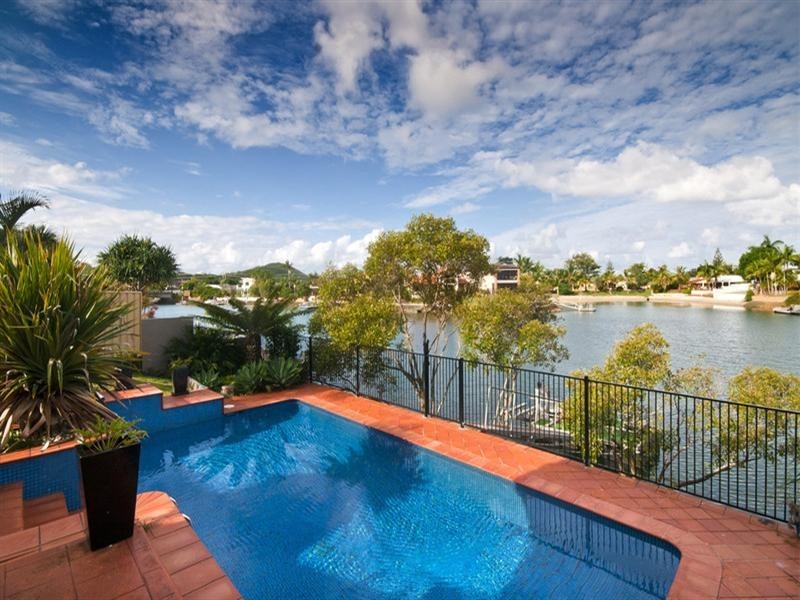 118 Tallebudgera Drive, Palm Beach QLD 4221