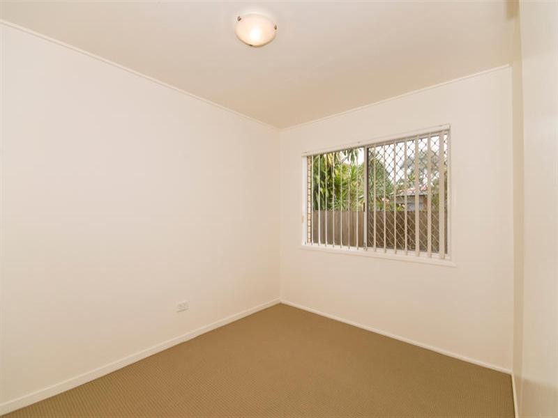 2/22 Twenty Seventh Avenue, Palm Beach QLD 4221