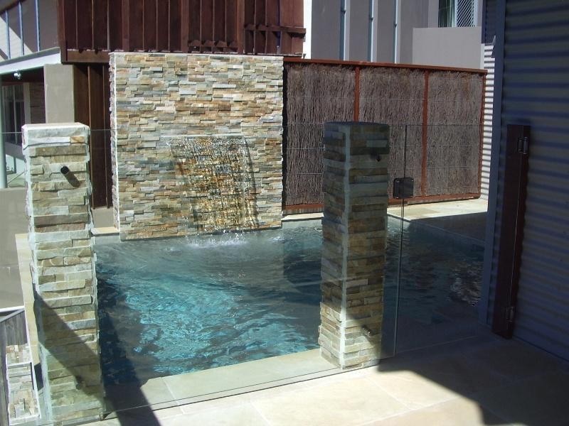 27 Sawtell Drive, Currumbin Waters QLD 4223