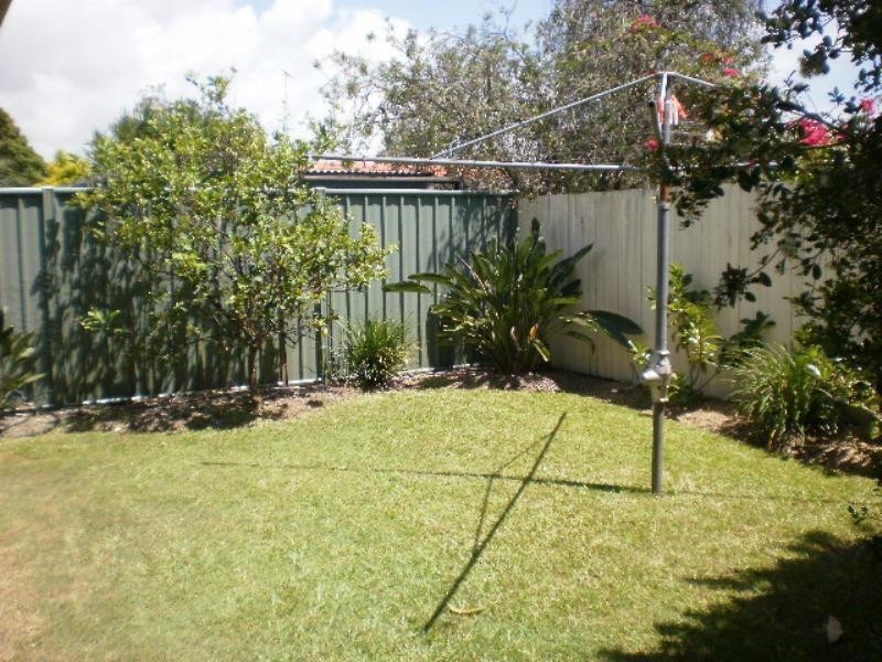 7 Holbrook Way, Elanora QLD 4221
