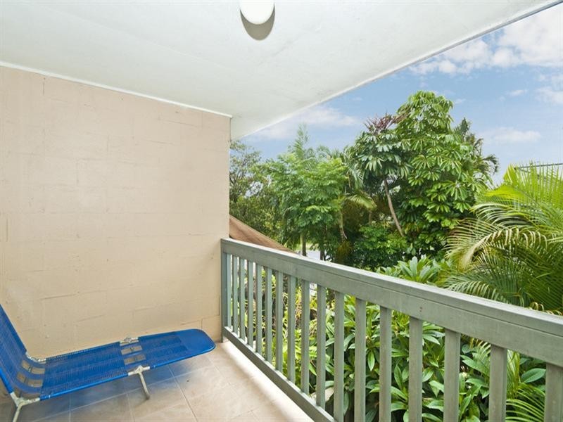 2/283 Nineteenth Avenue, Elanora QLD 4221