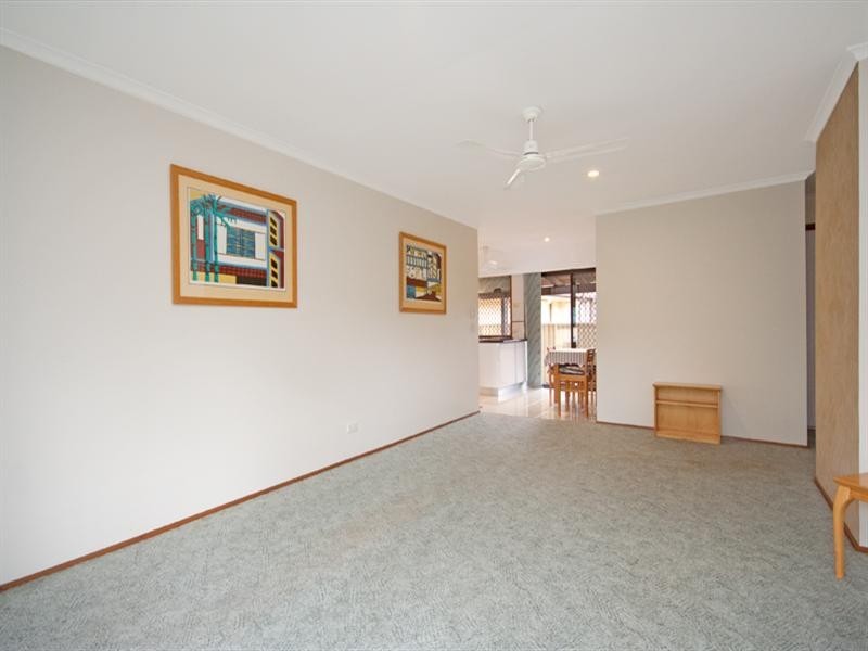30/6 Galleon Way, Currumbin Waters QLD 4223