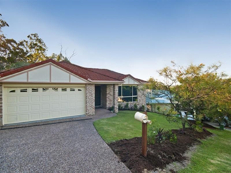 15 Laurina Court, Elanora QLD 4221