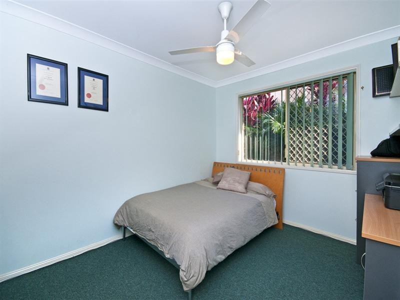 15 Laurina Court, Elanora QLD 4221