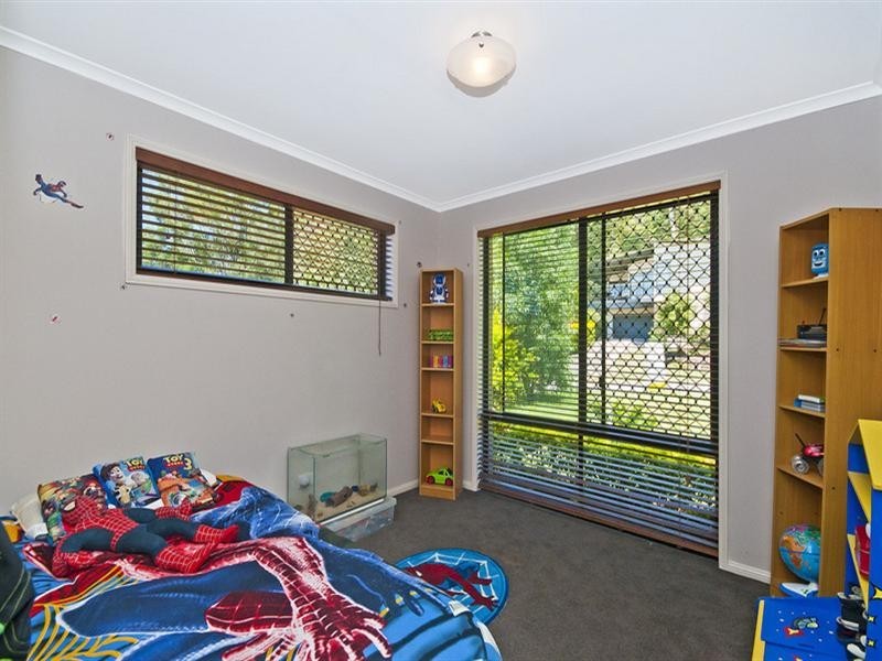 5 Casey Close, Currumbin Waters QLD 4223