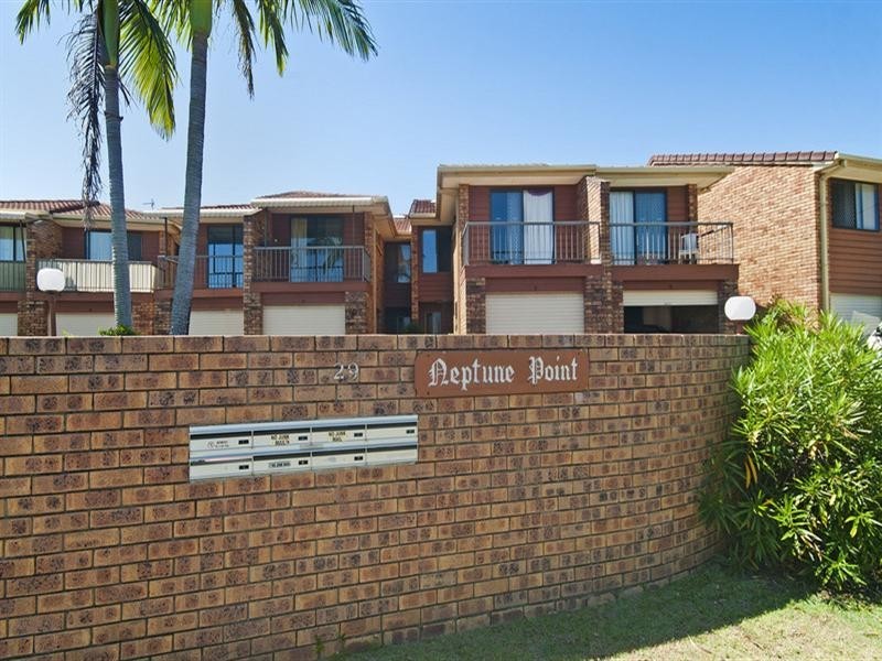 5/27-29 Surfers Avenue, Mermaid Waters QLD 4218