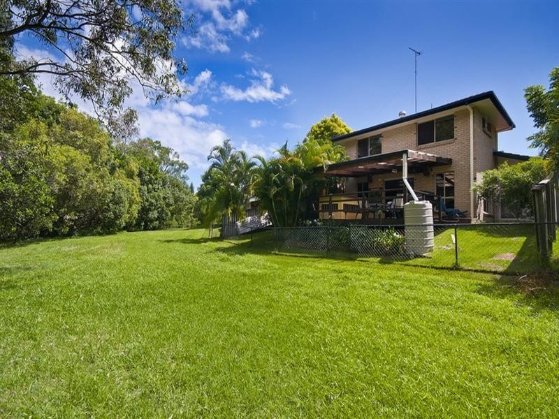 29 Cosmos Court, Elanora QLD 4221