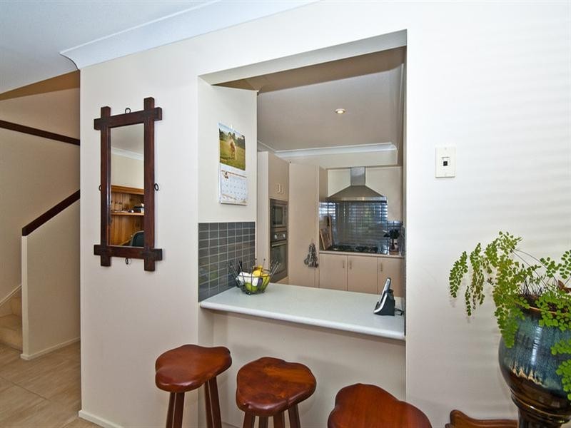 29 Cosmos Court, Elanora QLD 4221