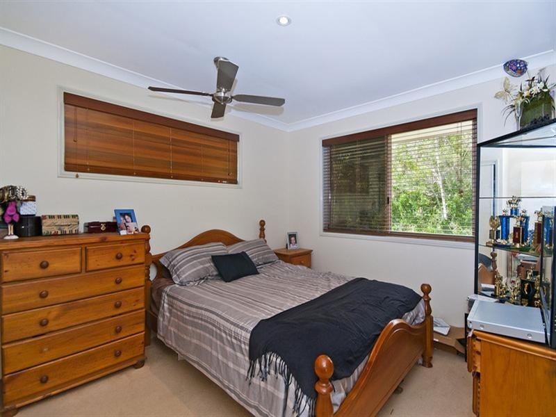 29 Cosmos Court, Elanora QLD 4221