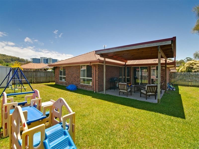 18 Mulberry Parade, Tugun QLD 4224