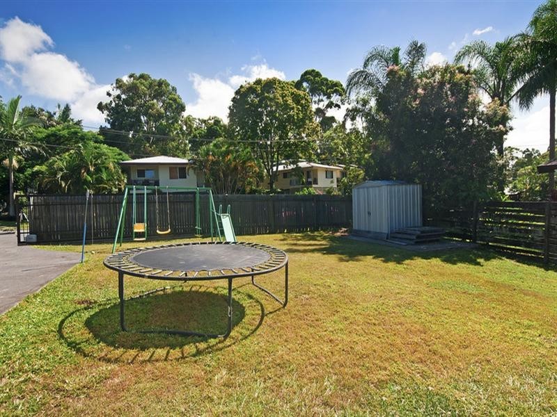 1 Brier Crescent, Varsity Lakes QLD 4227