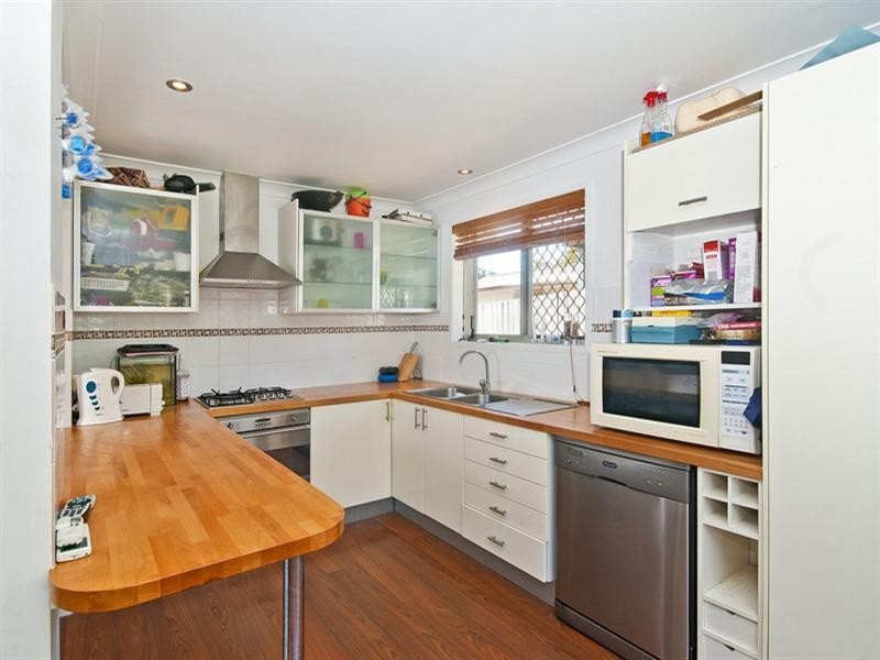 1 Brier Crescent, Varsity Lakes QLD 4227