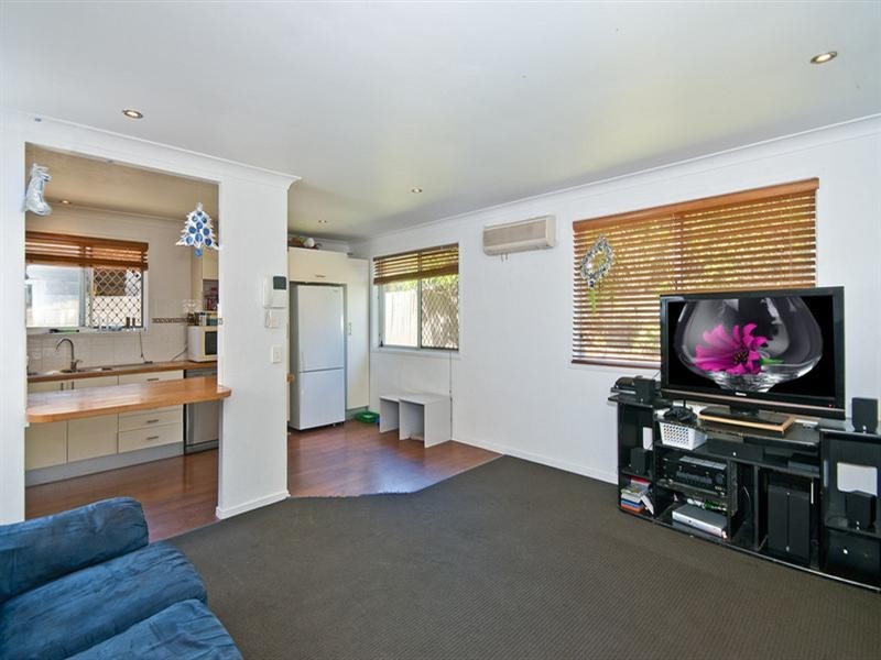 1 Brier Crescent, Varsity Lakes QLD 4227