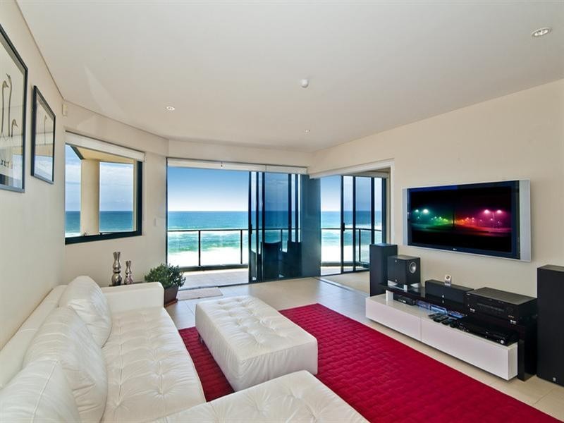 5/1285 Gold Coast Highway, Palm Beach QLD 4221