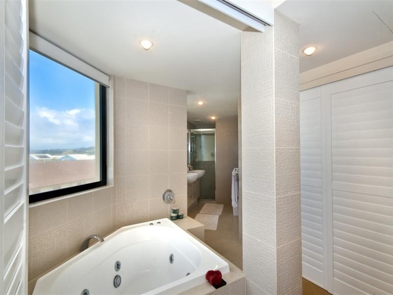 5/1285 Gold Coast Highway, Palm Beach QLD 4221