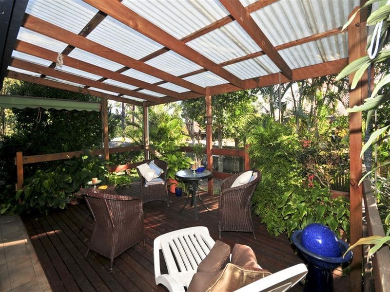 12 Darnel Street, Elanora QLD 4221