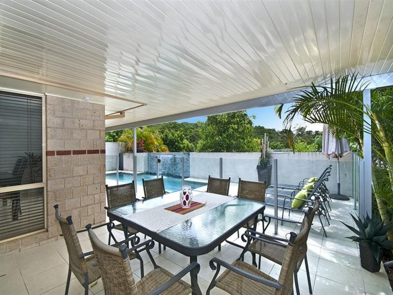 27 Forest Drive, Elanora QLD 4221