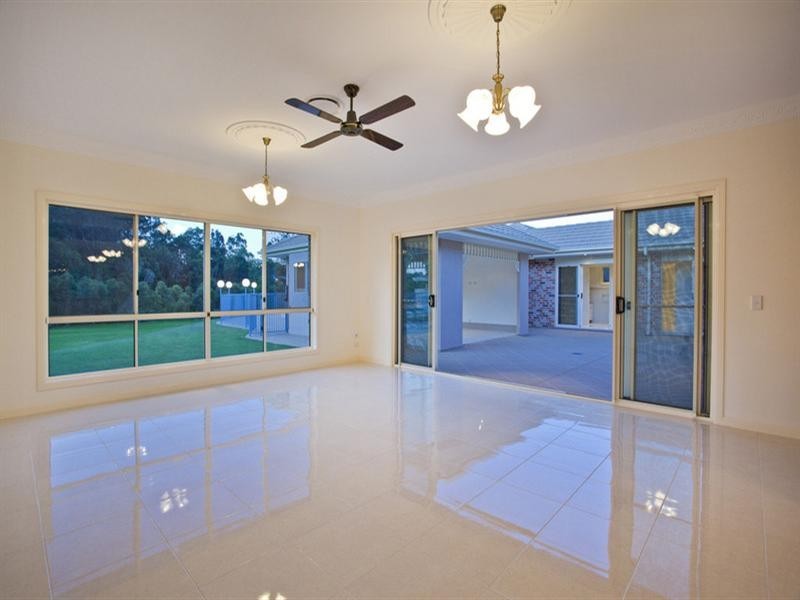 45 Dungogie Drive, Tallebudgera QLD 4228