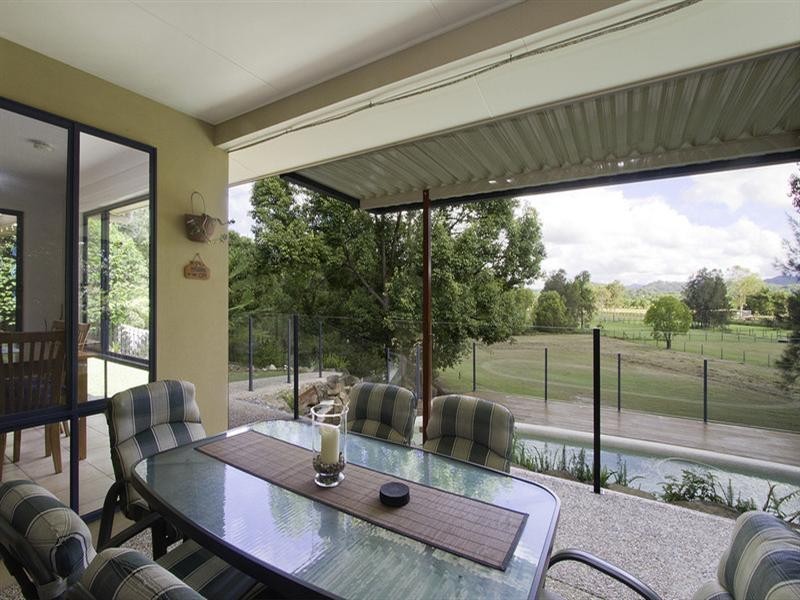 19 Nyoka Court, Elanora QLD 4221