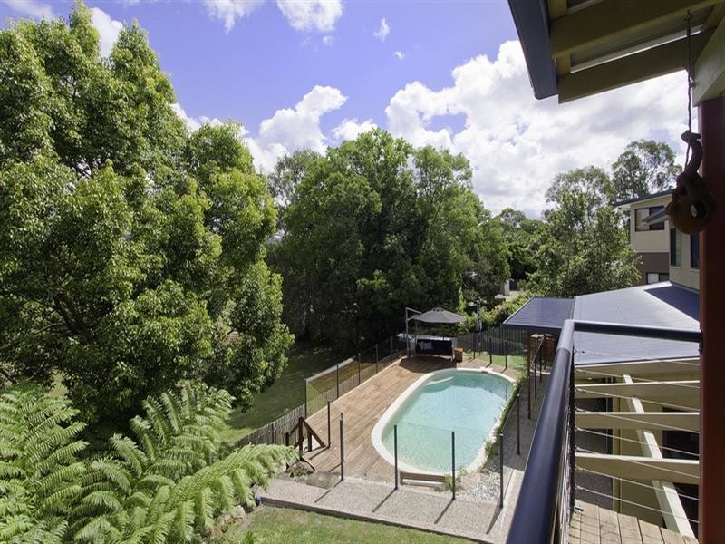 19 Nyoka Court, Elanora QLD 4221