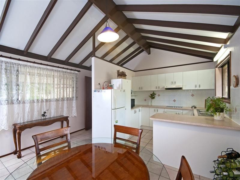 19 Kurrajong Court, Palm Beach QLD 4221