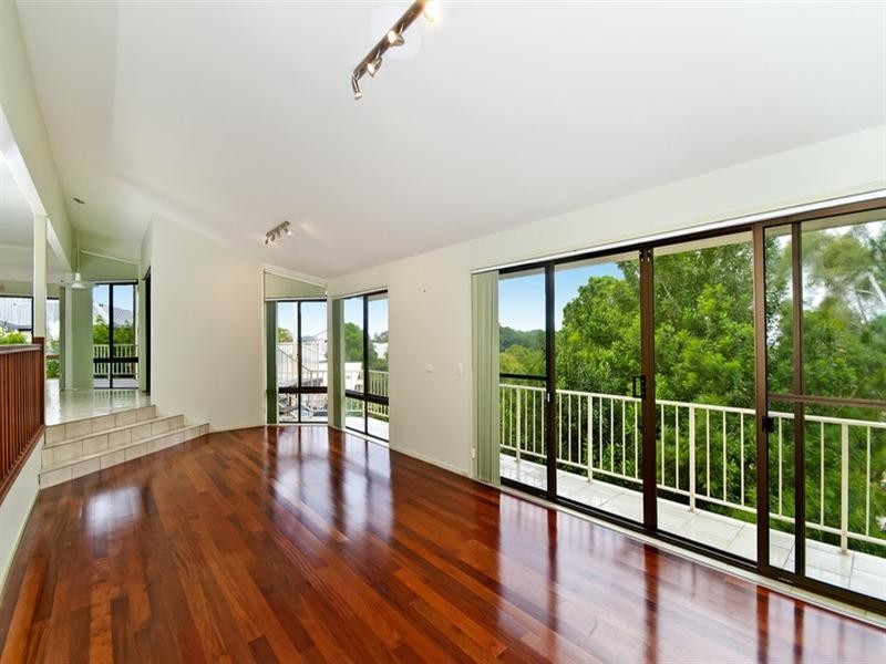36 Doubleview Drive, Elanora QLD 4221
