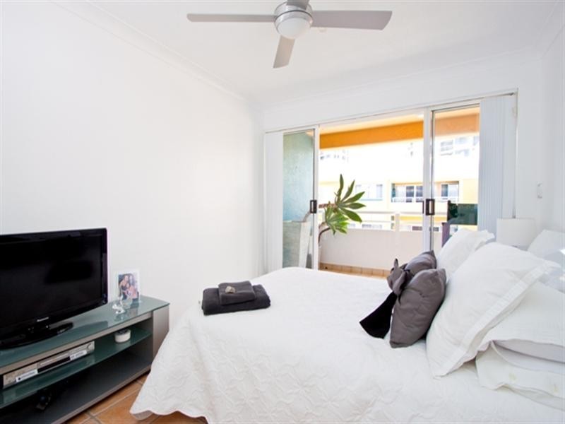 26/14 Jefferson Lane, Palm Beach QLD 4221