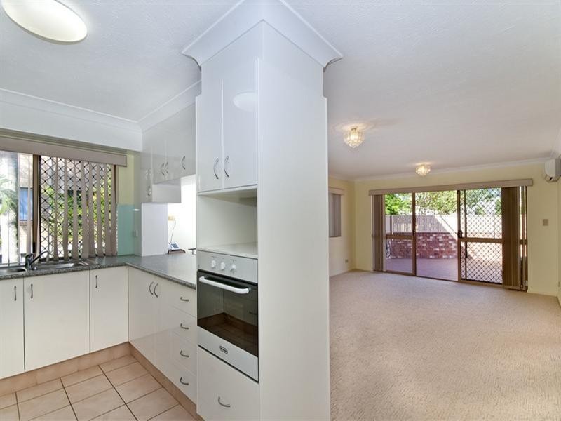 3/10 Twelfth Avenue, Palm Beach QLD 4221