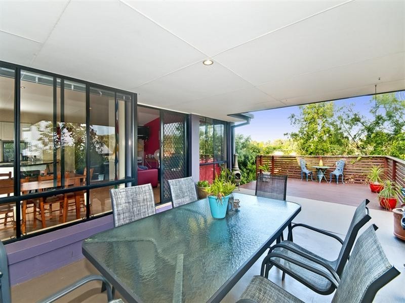 3 Casey Close, Currumbin Waters QLD 4223