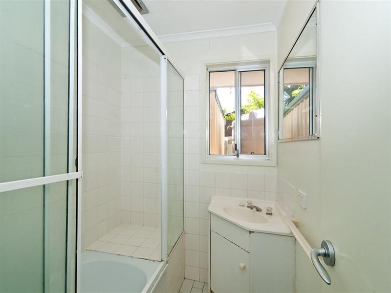 79 Saffron Street, Elanora QLD 4221