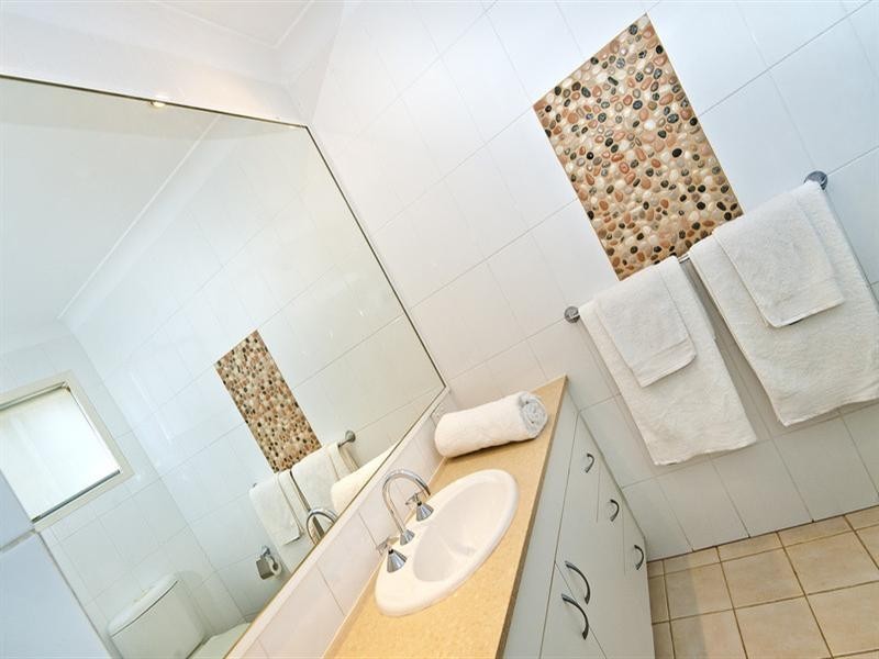 2/10 Fourteenth Avenue, Palm Beach QLD 4221