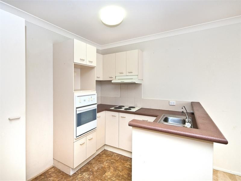 52/31 Simpsons Road, Elanora QLD 4221