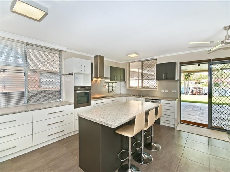 64 Parnki Parade, Palm Beach QLD 4221