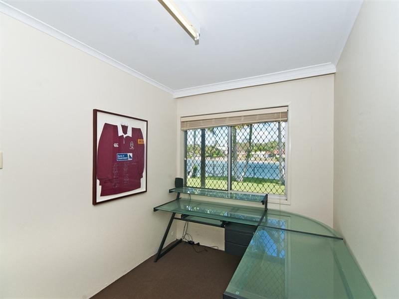 64 Parnki Parade, Palm Beach QLD 4221