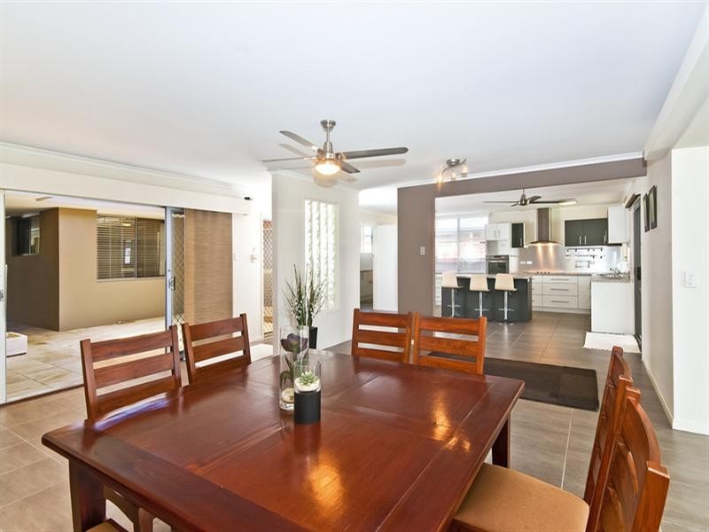 64 Parnki Parade, Palm Beach QLD 4221