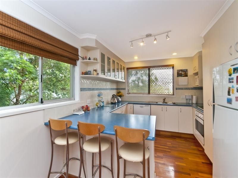 60 Simpsons Road, Currumbin Waters QLD 4223