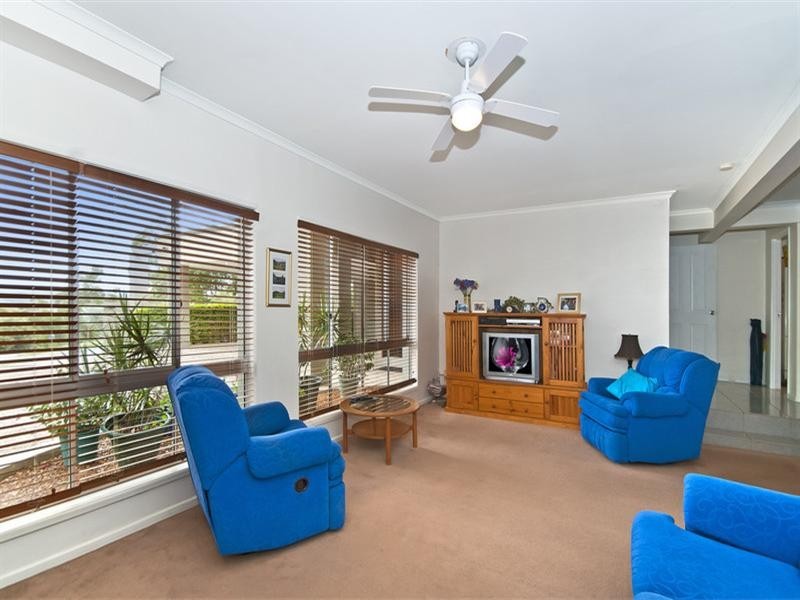60 Simpsons Road, Currumbin Waters QLD 4223