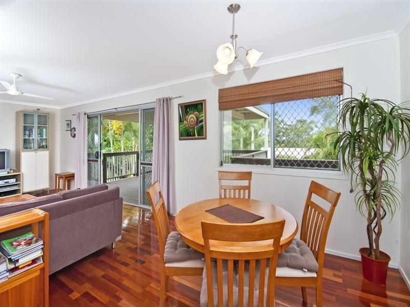 60 Simpsons Road, Currumbin Waters QLD 4223