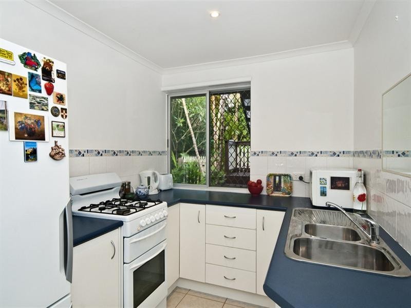 60 Simpsons Road, Currumbin Waters QLD 4223