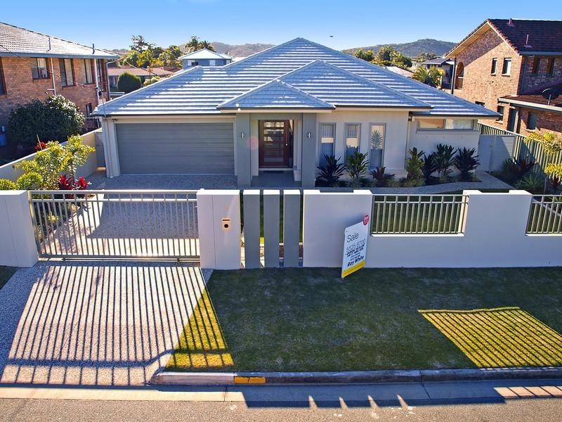 7 Marlin Court, Palm Beach QLD 4221