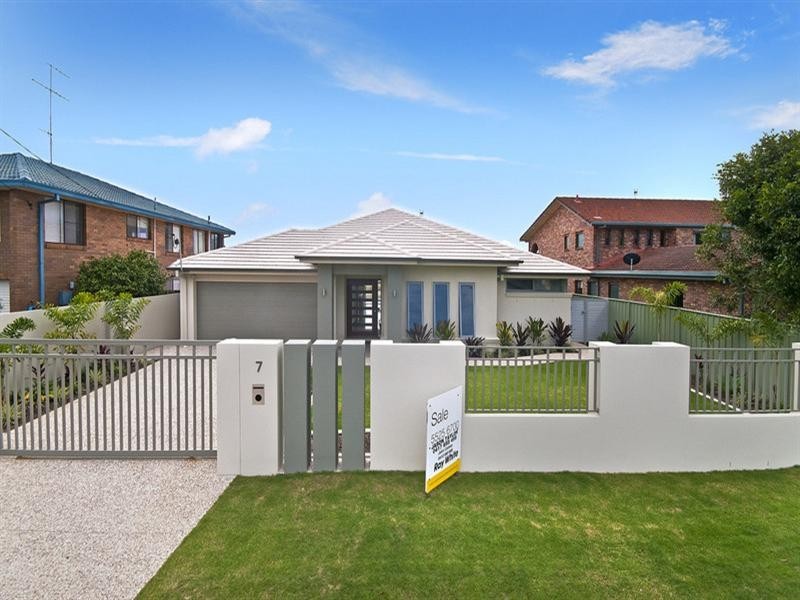 7 Marlin Court, Palm Beach QLD 4221